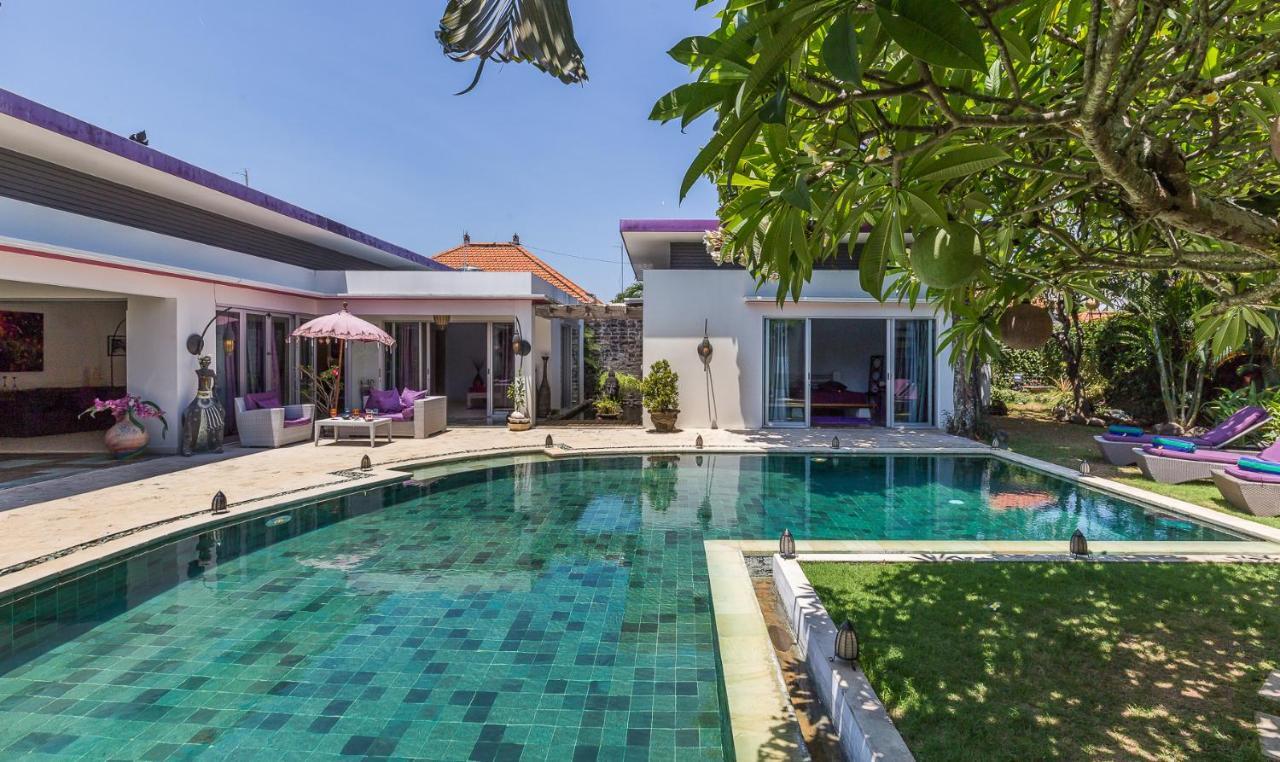 Villa Purple Legian Esterno foto