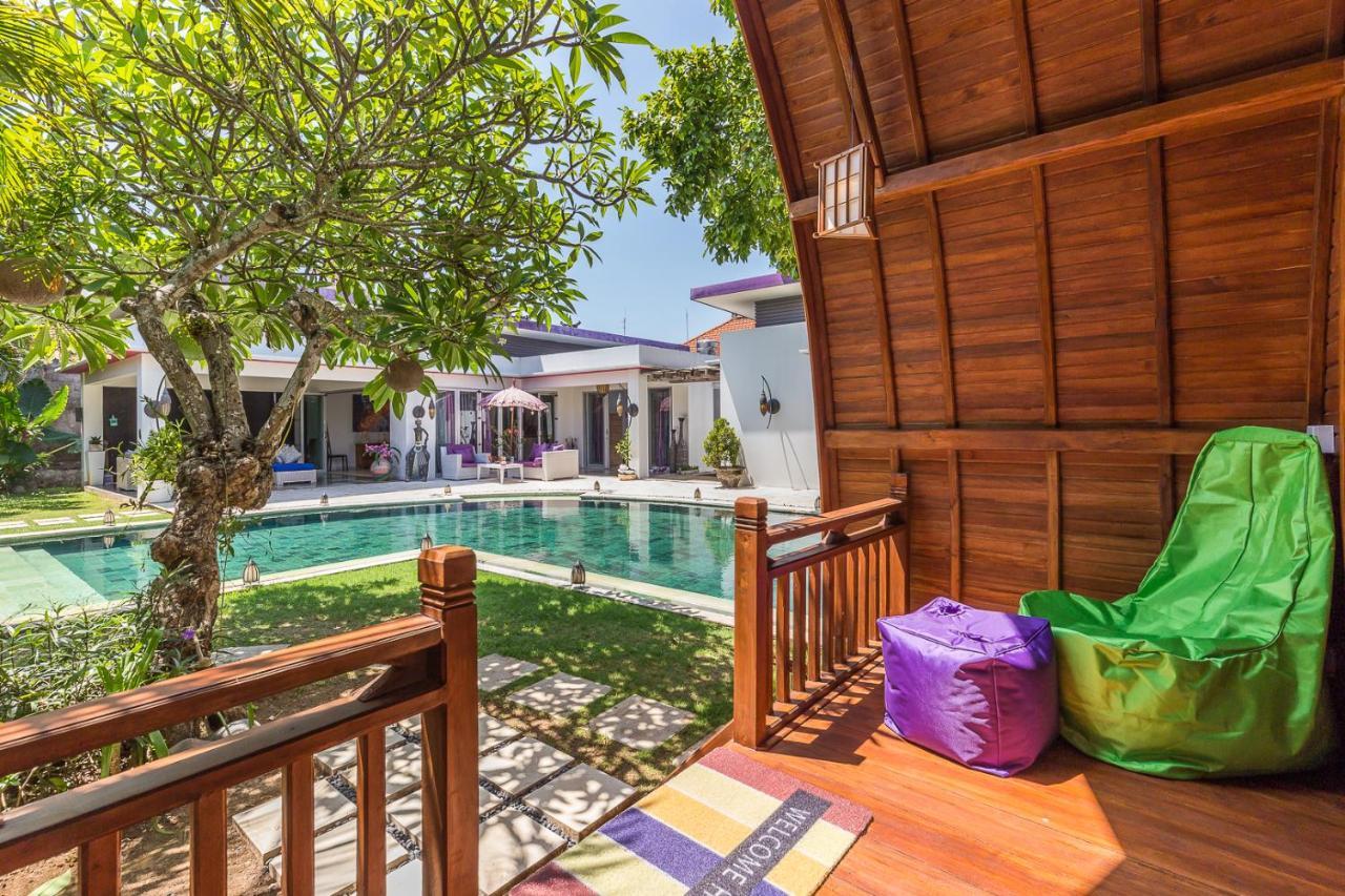 Villa Purple Legian Esterno foto