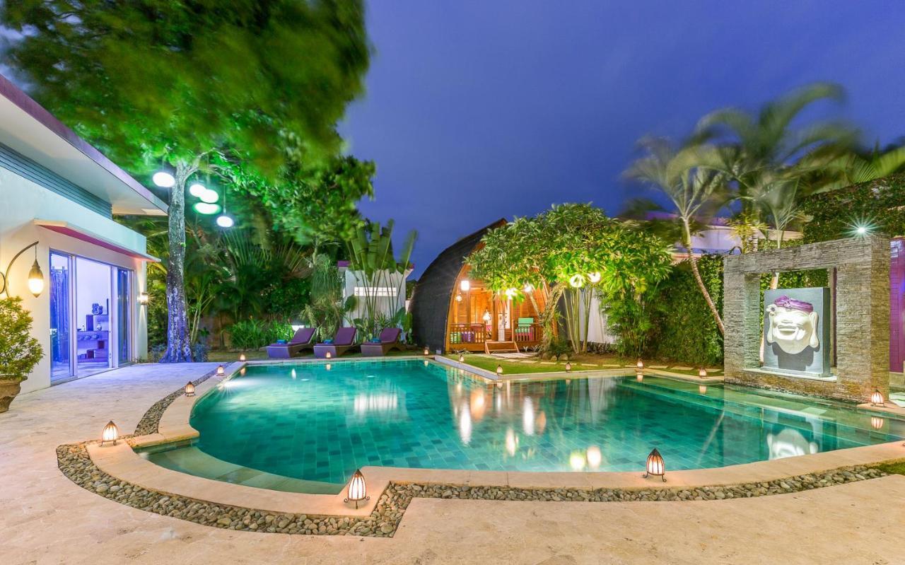 Villa Purple Legian Esterno foto
