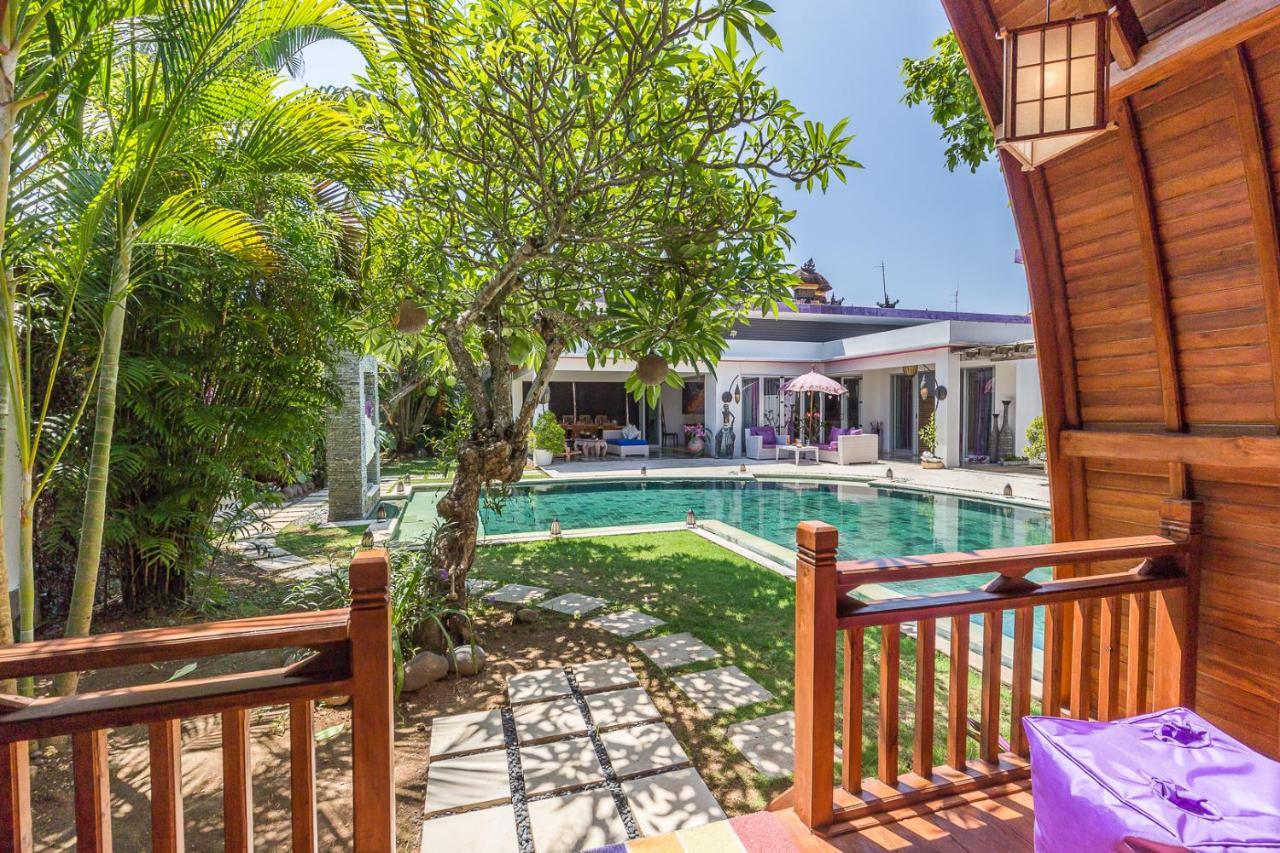 Villa Purple Legian Esterno foto